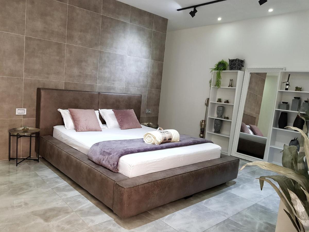 Romsuites - Сozy & Stylish, Center Baha'I Gardens And Colony Haifa Buitenkant foto