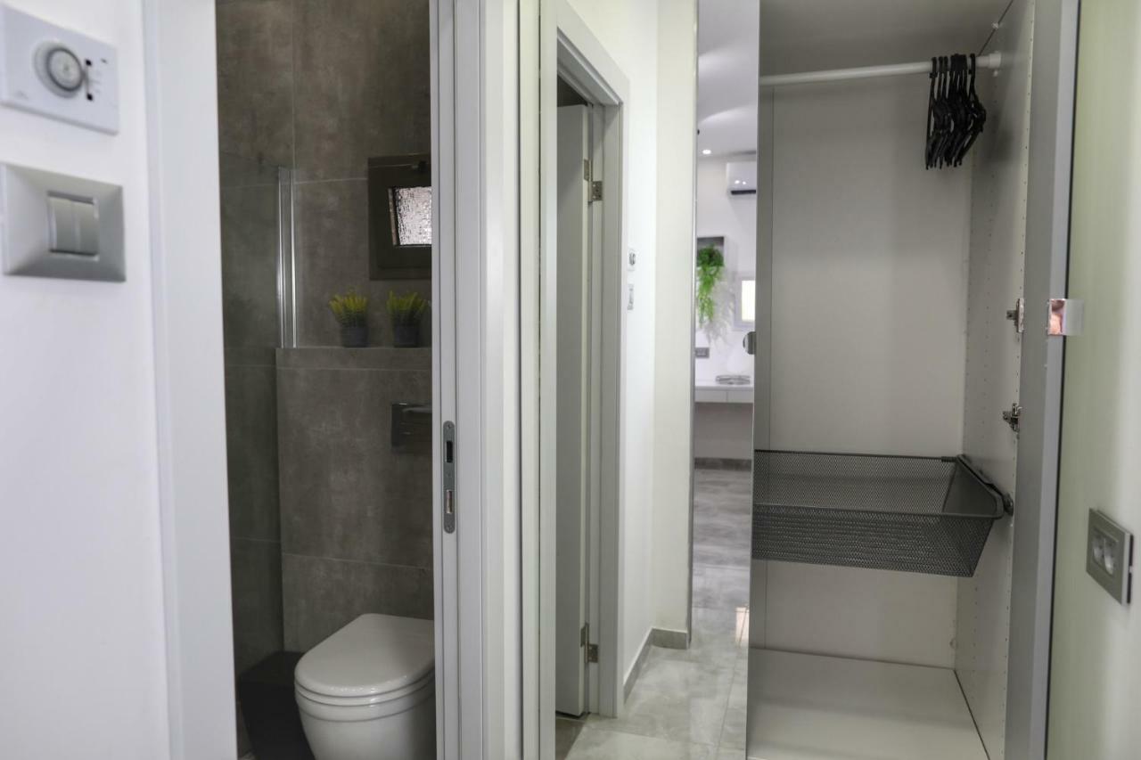 Romsuites - Сozy & Stylish, Center Baha'I Gardens And Colony Haifa Buitenkant foto